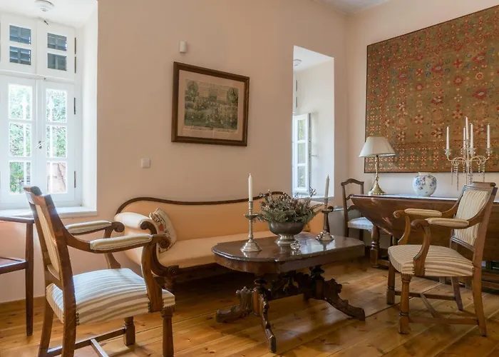 Acropolis Villa In Plaka